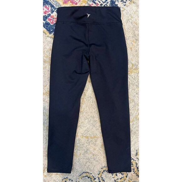 Old Navy Active Girls Go-Dry (XS) - Picture 1 of 2